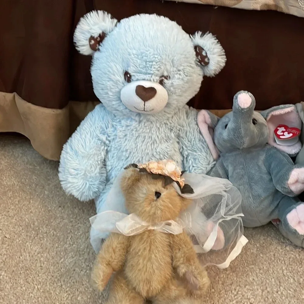 Stuffed‎ animal lot